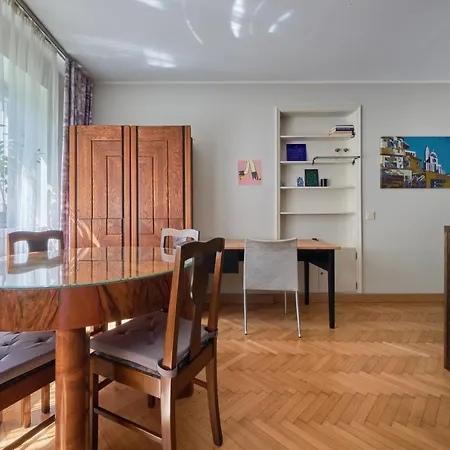 Apartment In The Interwar By Urban Rent Kaunas